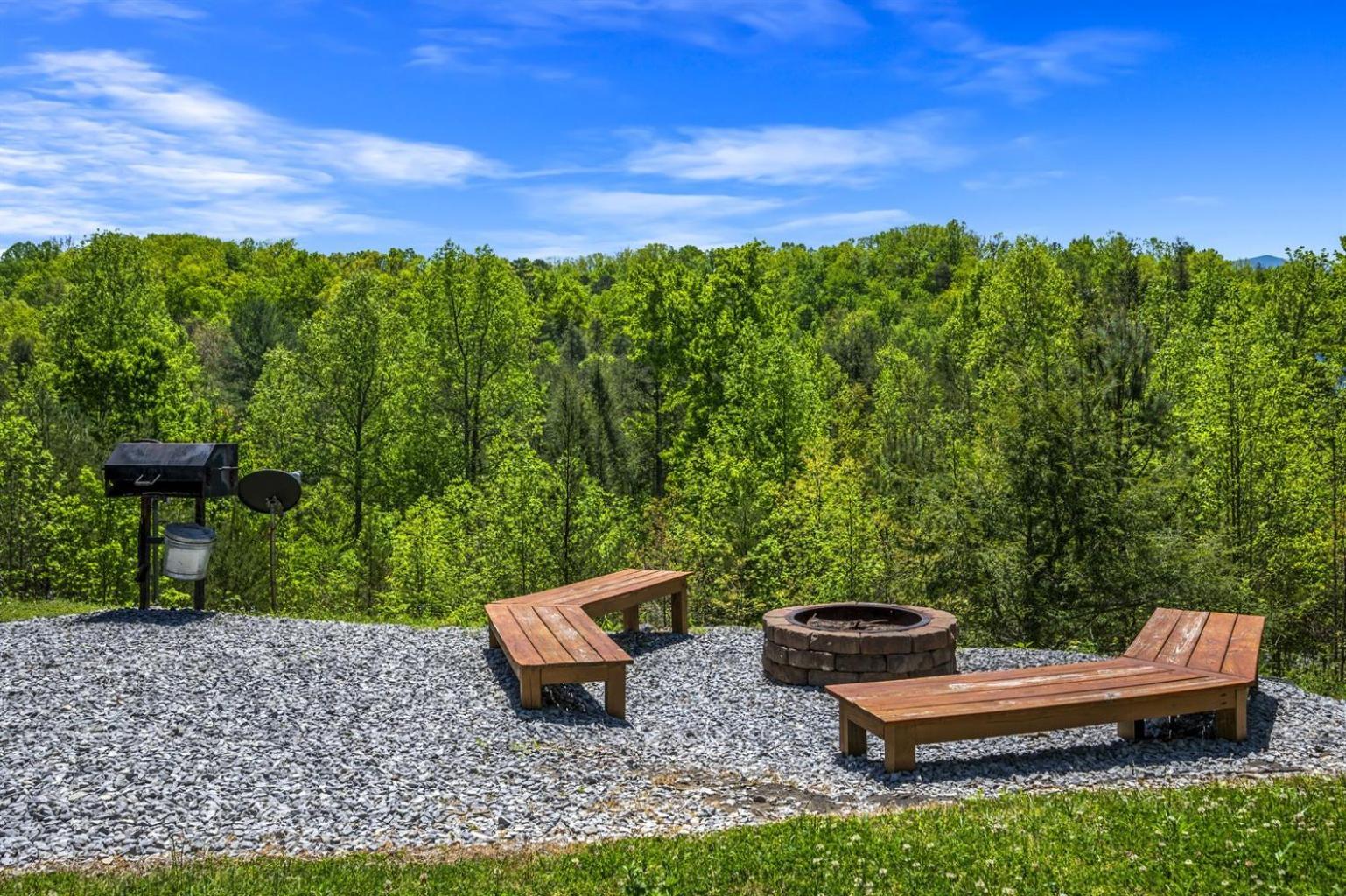 Ridge View Lodge Nature And Mountain View - Hot Tub - Firepit - Yard - Games Gatlinburg Exterior foto