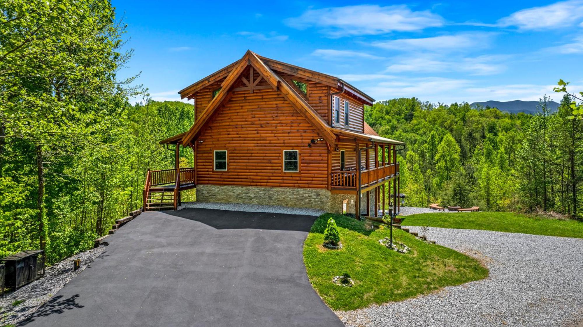 Ridge View Lodge Nature And Mountain View - Hot Tub - Firepit - Yard - Games Gatlinburg Exterior foto